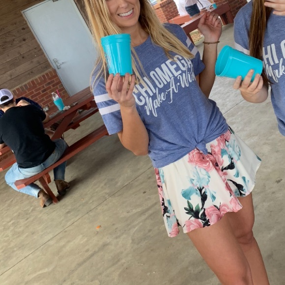 Floral boutique shorts - Picture 2 of 2